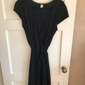 Short sleeve wrap dress